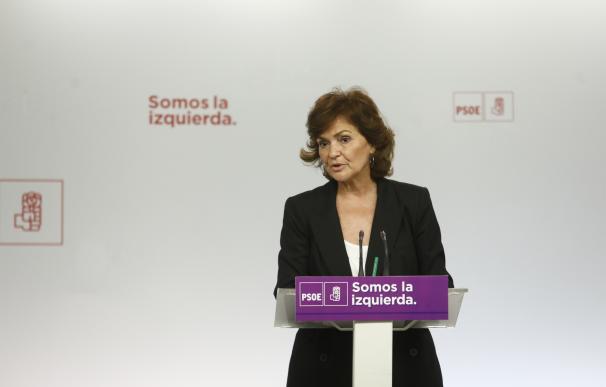 Carmen Calvo asegura que el PSOE no está "jugando a fotos, ni a siglas"