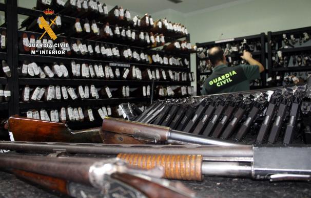 La Guardia Civil realizará el 2 de octubre una subasta de armas, principalmente escopetas de caza