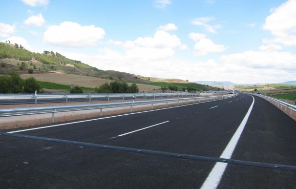 Murcia será un laboratorio de pruebas de un nuevo asfalto frío que reduce la radiación, el ruido y la contaminación