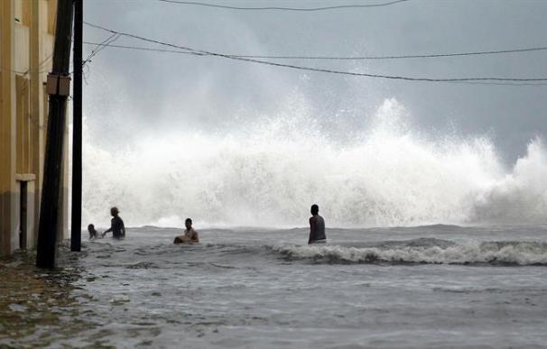 La "marea de tormenta" de los huracanes suele ser más peligrosa que el viento