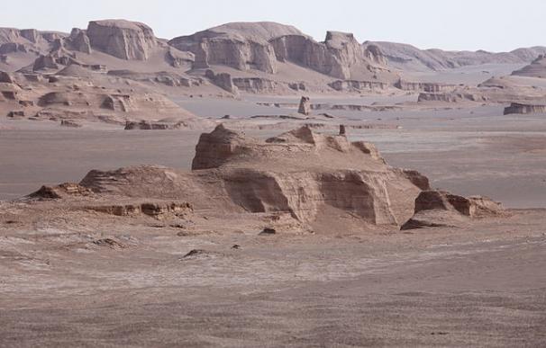 Imagen del desierto de Kavir en Irán.