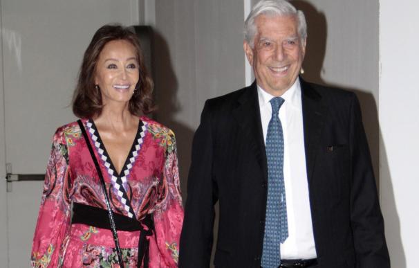 Isabel Preysler y Vargas Llosa, felices por la futura boda de Ana Boyer