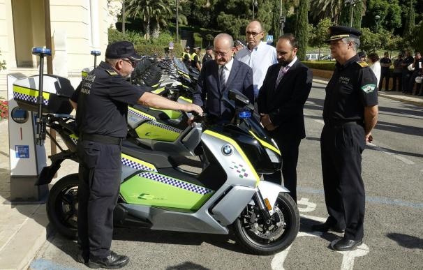 La Policía Local de Málaga incorpora a su flota 20 nuevas motos, tres de ellas eléctricas