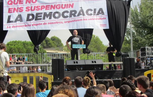 David Fernàndez (CUP) apunta a la convocatoria de una huelga general en Catalunya