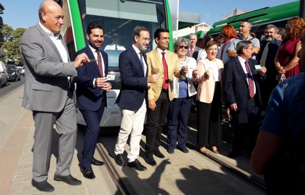 El metro abre sus puertas a los ciudadanos para "revolucionar" la movilidad de Granada