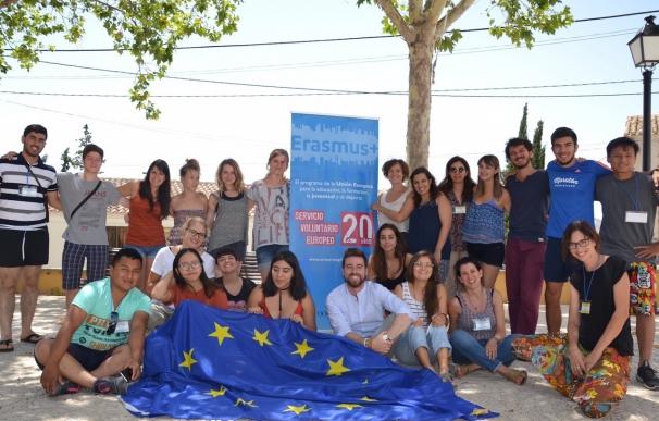 Universitarios madrileños podrán hacer proyectos de voluntariado en universidades iberoamericanas, africanas y asiáticas