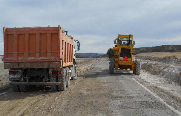 La DPZ comienza el arreglo de la carretera provincial CV-8 que conecta Osera y Monegrillo