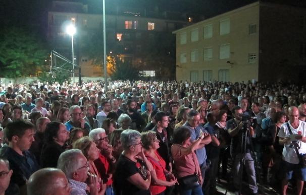 Cientos de murcianos deciden unánimemente continuar con las movilizaciones para pedir el soterramiento