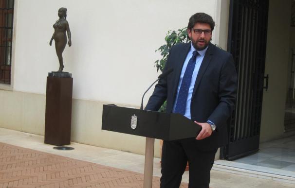 Presidente de Murcia destaca labor de Pedro Antonio Sánchez y confía en que su situación se resuelva "lo antes posible"