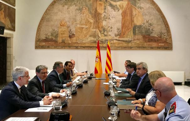Puigdemont convoca para este jueves a la Junta de Seguridad ante el referéndum