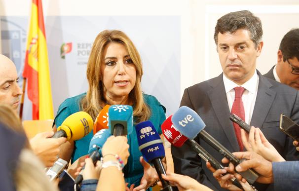 Susana Díaz reclama al Gobierno que se siente a negociar ya sobre las 35 horas ante la prórroga de los PGE