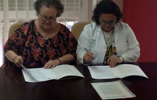 El Área de Gestión Sanitaria de Osuna firma un convenio con Cruz Roja Española en materia de voluntariado
