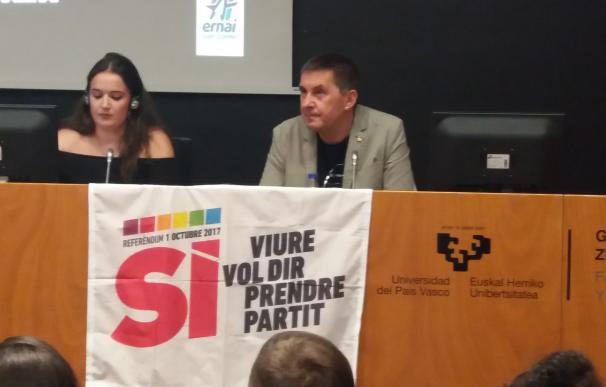 La CUP: "El 1-O vamos a votar, aunque encarcelen a Puigdemont y a los 72 diputados"
