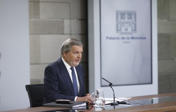 El Gobierno avisa a Puigdemont: "Nadie va a reconocer una secesión unilateral en España"