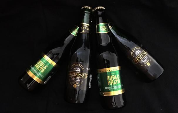 Las nuevas cervezas de Mercadona: Doble Malta y Reserva.