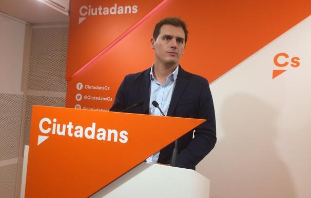 Rivera pone el apoyo de Ciudadanos a los presupuestos asturianos como ejemplo de su apuesta por la estabilidad