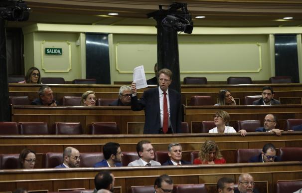 El alcalde de Tortosa pide a Maza que deje de "amenazar" a Puigdemont: "Si tiene que pedir prisión, que la pida"