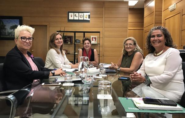 Marina Álvarez inicia con Facua y Al-Ándalus una ronda de encuentros con las asociaciones de consumidores de Andalucía