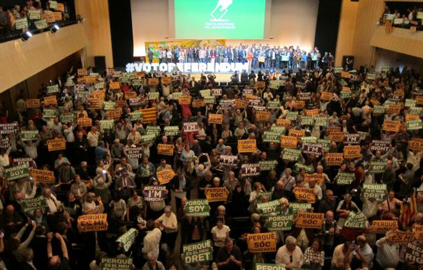El Pacte pel Referèndum llama a movilizarse y a votar el 1 de octubre