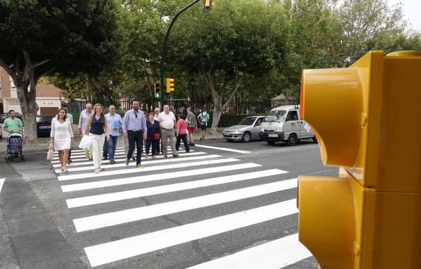 El Ayuntamiento destina 41.000 euros a mejorar la seguridad vial instalando semáforos en pasos de cebra