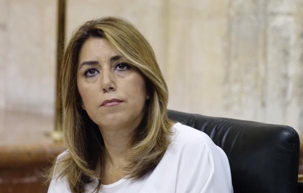 Susana Díaz acusa a Moreno de "desprestigiar" la educación pública para que algunos "hagan negocio" con ella