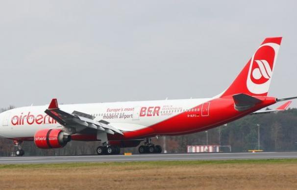 Air Berlin cancela 32 vuelos en segundo día de huelga encubierta de pilotos