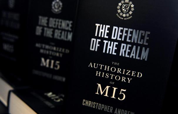 El MI5 investiga una posible red de 20 espías rusos