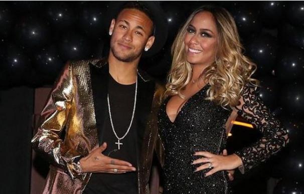 Neymar acompaó a su hermana en la fiesta de cumpleaños