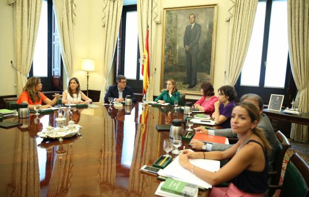 La Mesa del Congreso, con el 'No' de Cs, acuerda crear la comisión sobre el modelo territorial que pidió el PSOE