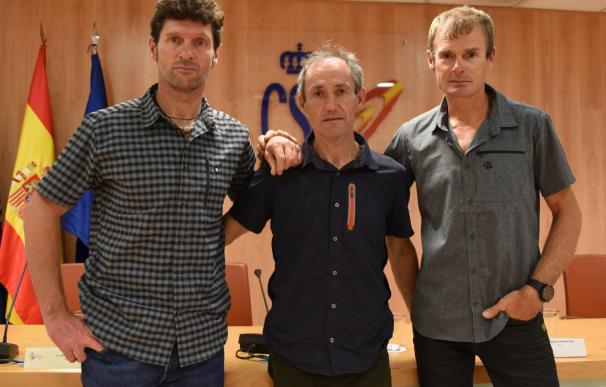 El CSD homenajea a Iñurrategi, Vallejo y Zabalza por el rescate en verano de un alpinista italiano