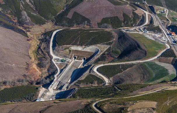 Adif concluye las obras del túnel de O Espiño, que pertenece al tramo Ourense-Zamora del AVE