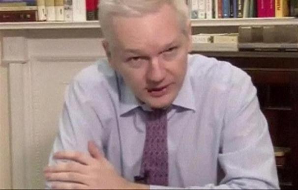 Ecuador teme por la salud de Assange y pide ayuda a Londres