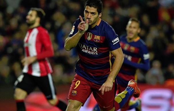 Barcelona 6-0 Athletic: el pichichi Suárez sentencia a un Athletic con 10 / Getty Images.