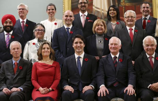 Justin Trudeau presenta a su gabinete