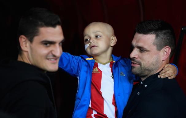 El Everton dona 235.000 euros para ayudar a un niño del Sunderland en la lucha contra el cáncer