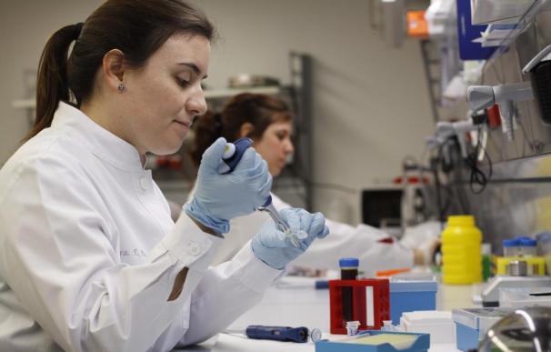 Las reivindicaciones de los investigadores llegan al Congreso con pregunta a Rajoy y votación de la Carta por la Ciencia