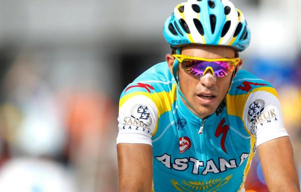 Andy Schleck gana el duelo a Contador y se pone líder, etapa para Casar