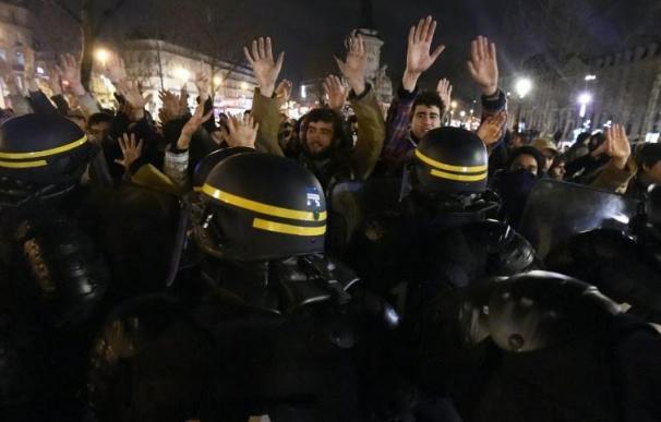 Los indignados franceses organizan su propio 15-M / AFP