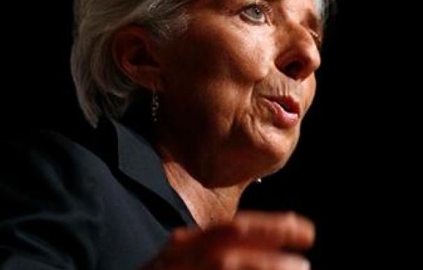 FMI: Crisis europea eleva en 300.000 millones el riesgo bancario