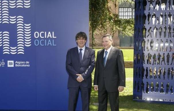 Puigdemont con el presidente de Aguas de Barcelona
