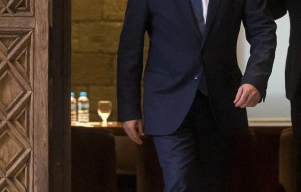 Carles Puigdemont dice que no tiene contacto con Rajoy y que aplicará la DUI