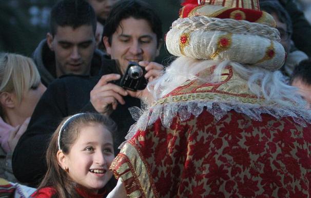 Los internautas siguen prefiriendo de largo a los Reyes Magos que a Papá Noel
