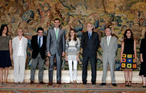 Los Príncipes reciben a la Fundación Vicente Ferrer, que opta al Nobel de la Paz