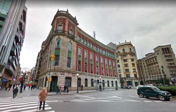 Imagen de la central de Telefónica en Gijón.