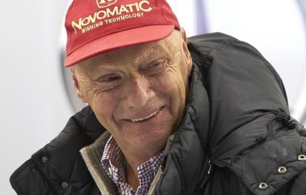 Niki Lauda ofrece 100 millones de euros por una parte de Air Berlin
