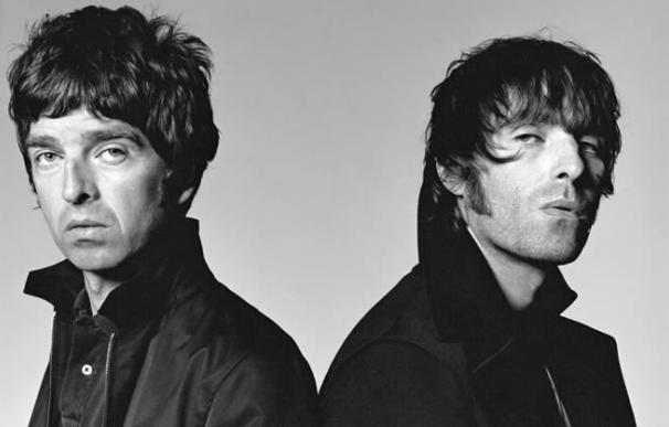 Fotografía de Liam y Noel Gallagher.