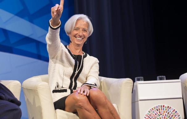 Lagarde subraya que España es el "único país" del euro con alza en las previsiones