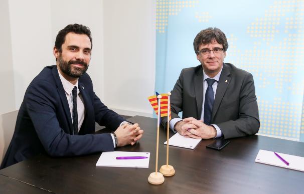 Carles Puigdemont y Roger Torrent durante su reunión en Bruselas