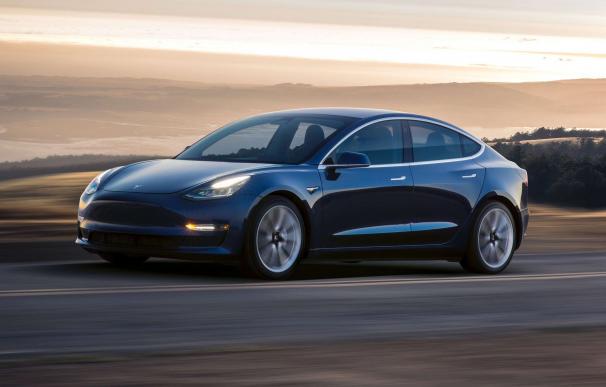El Model 3 de Tesla es el primer sedan "asequible" de la compañía