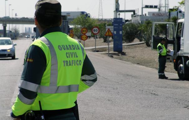 Este año será menor el número de agentes de la Agrupación de Tráfico de la Guardia Civil durante la operación verano.